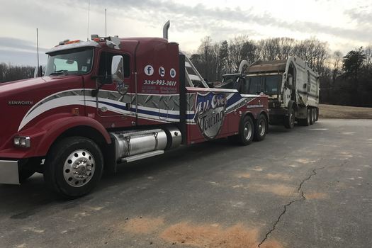 Tractor Trailer Towing-in-Greensboro-North Carolina